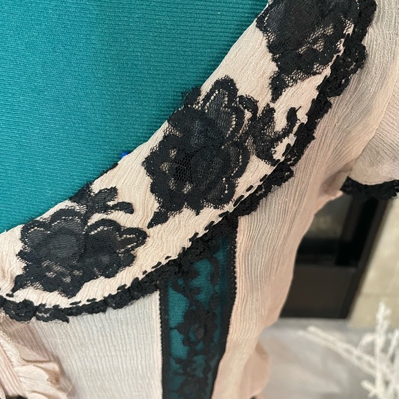 Hannah Jo boho style dress size small - Picture 2 of 4